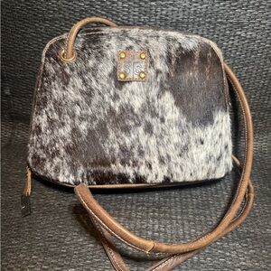 STS Ranchwear by Carroll Women's Crossbody